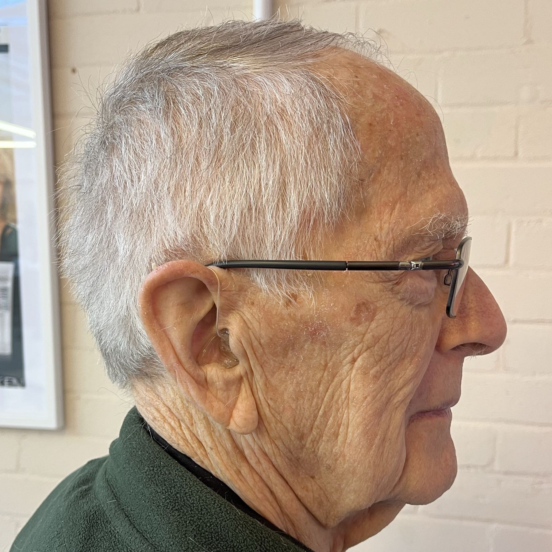 A's Haircut Picture 4